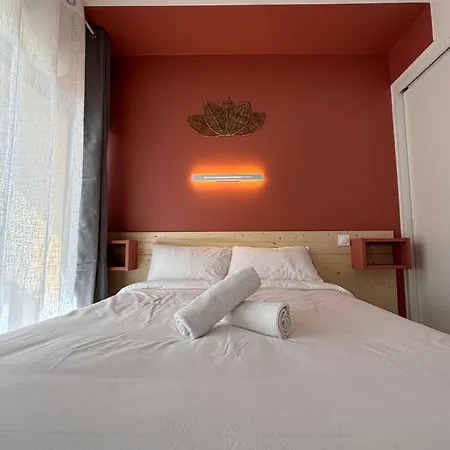 Le D'artagnan - App 3 - Rez-de-chaussee Apartment